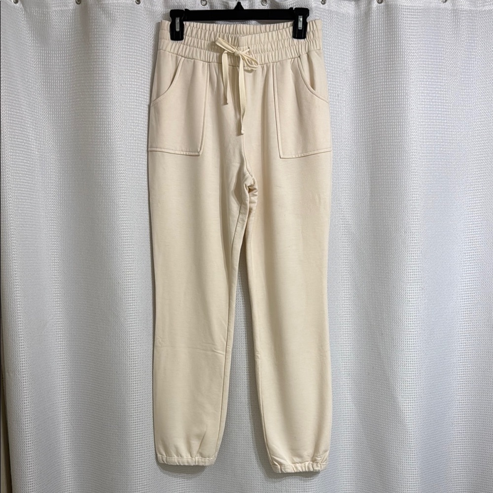 NWOT LOGO LOUNGE BY Lori Goldstein cream pants. Size S - Picture 1 of 7
